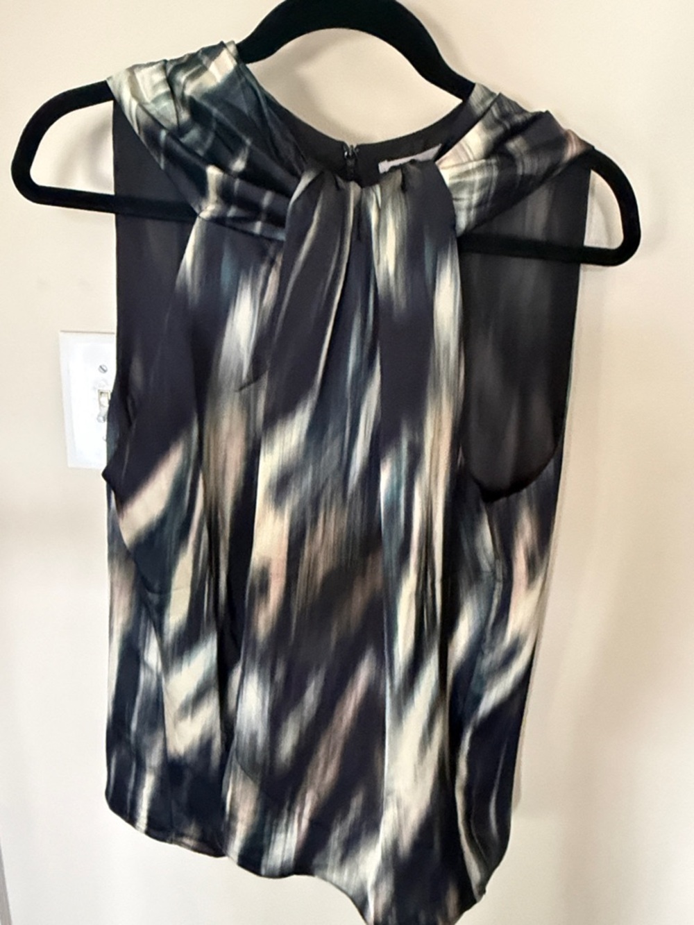 H&M Black and Cream Sleeveless Tie-Neck Camisole